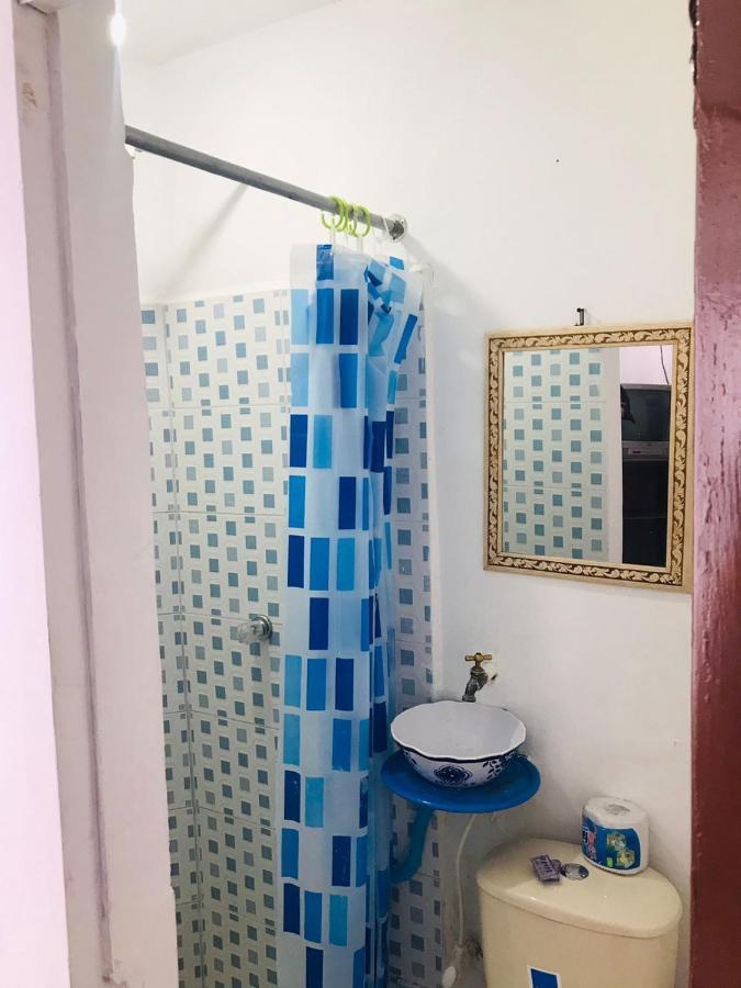 Hostal La 18 Pereira Bagian luar foto